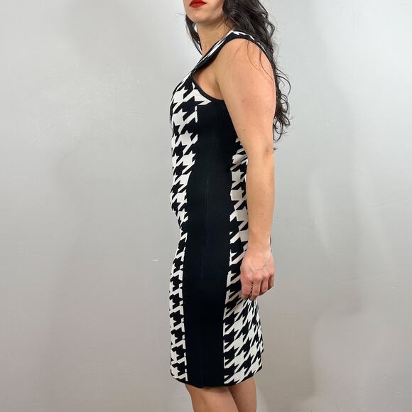 Calvin Klein White & Black Houndstooth Sweater Dress - Picture 2 of 7